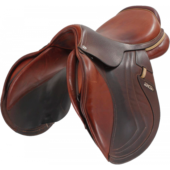 17.5" CWD SE32 Saddle