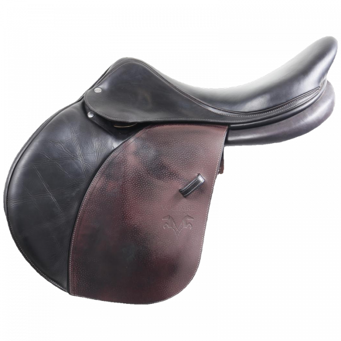 17.5" Voltaire Saddle