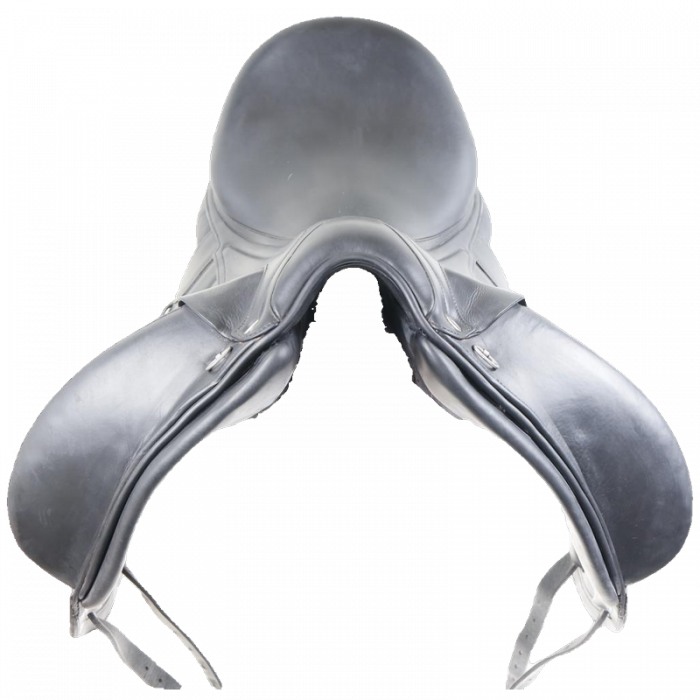 18" CWD Dressage saddle