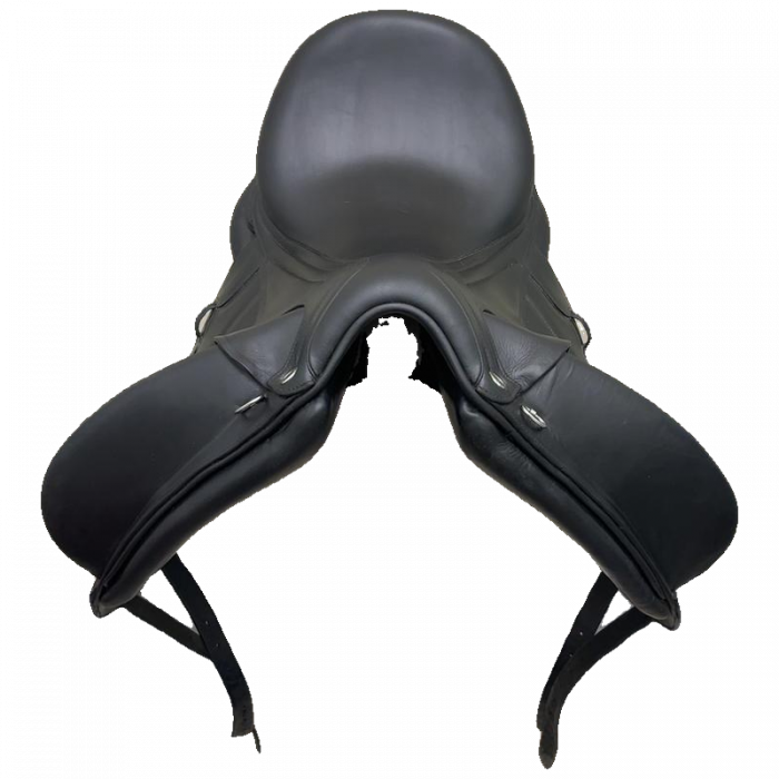 17.5" CWD Dressage saddle