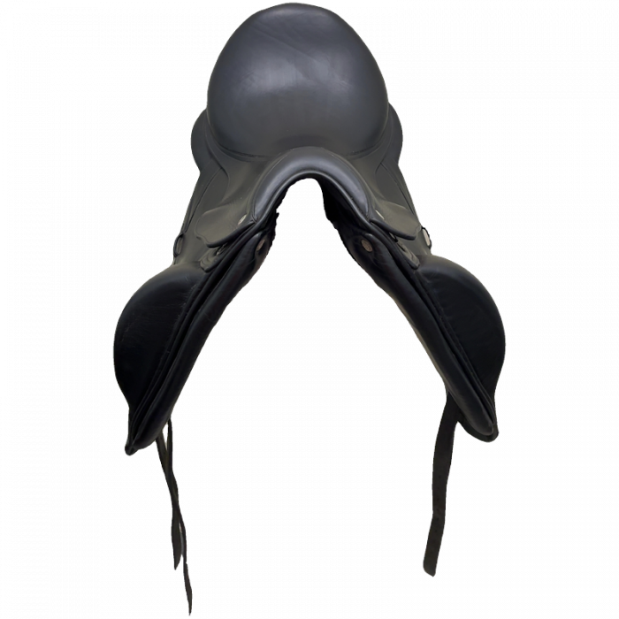 17.5" CWD Dressage saddle