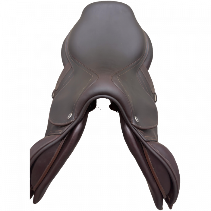 17.5" CWD Optim saddle