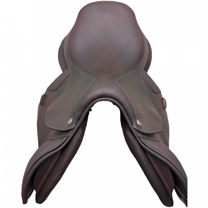 17" CWD Optim close contact saddle