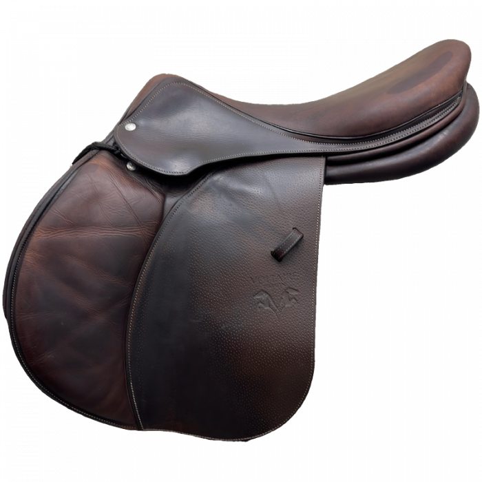 18" Voltaire Saddle