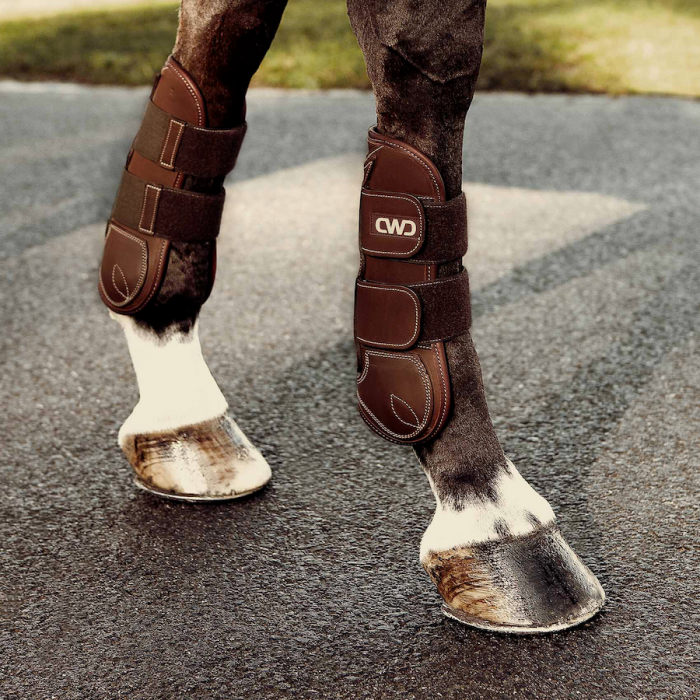 Velcro tendon boots with calfskin lining