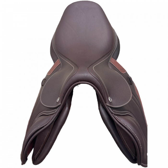 17.5" CWD Optim saddle