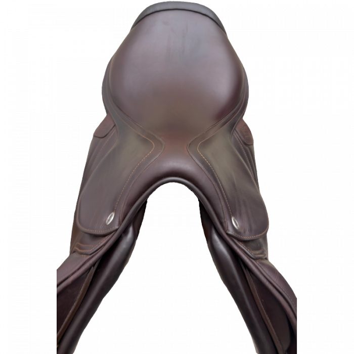 18" CWD SE38 Saddle