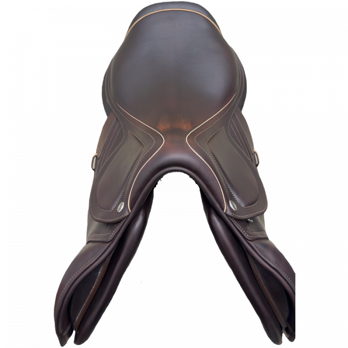 18" CWD 2Gs Mademoiselle saddle