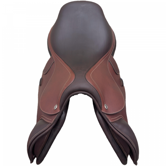 17.5" CWD Optim saddle