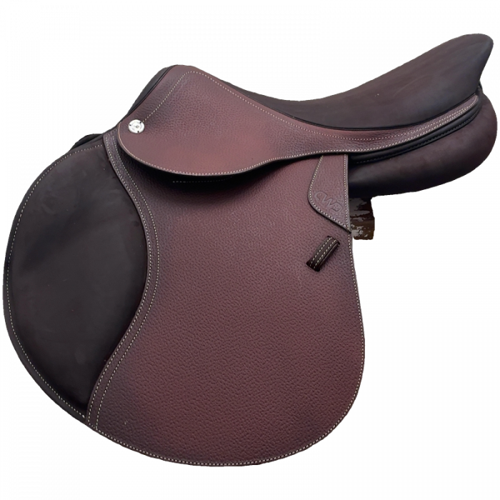 17.5" CWD Optim close contact saddle